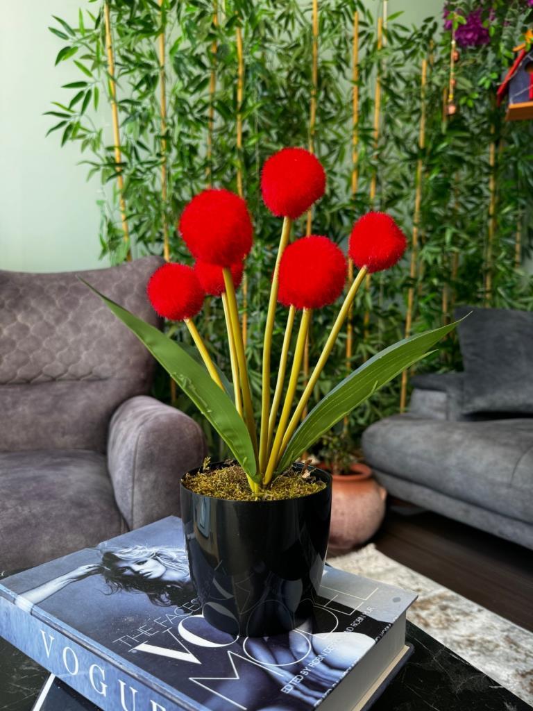 Yapay Çiçek Kırmızı Pompon Siyah Saksıda Dekoratif Yapay Çiçek 30*20cm