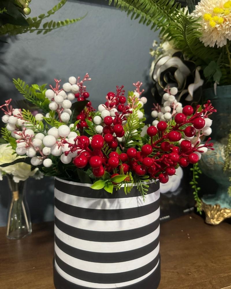 Yapay Çiçek Kokina Demet Beyaz K51 Yılbaşı Çiçeği Christmas White Berry