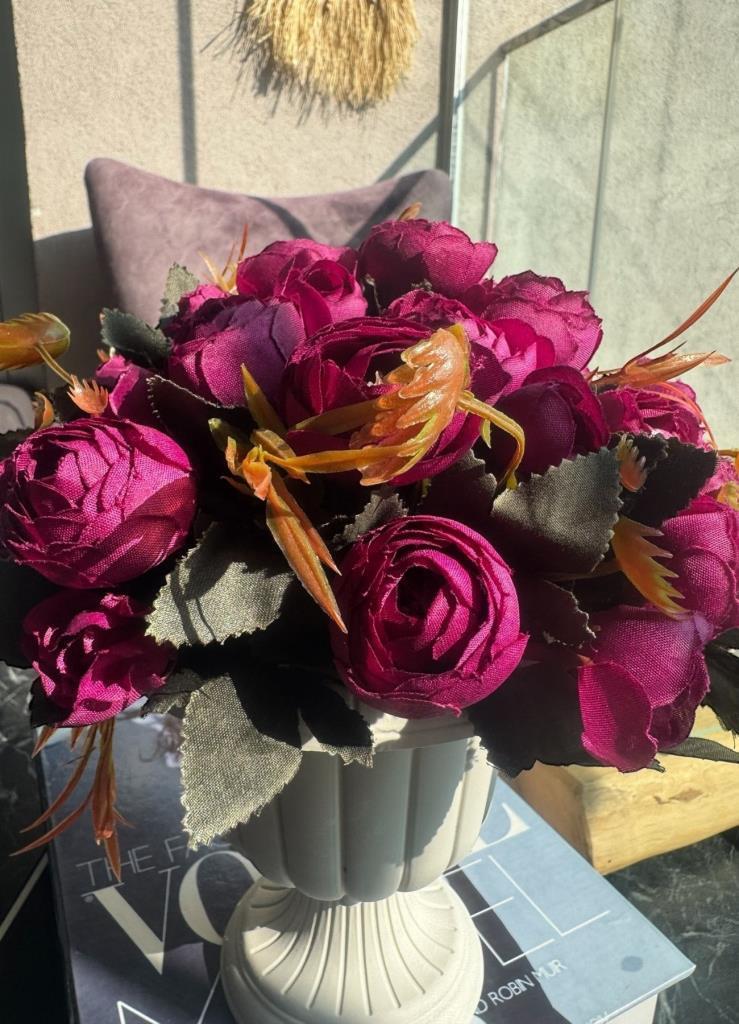 Yapay Çiçek Krem Antik Saksıda Mor Erengül 23cm