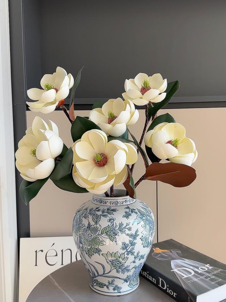 Yapay Çiçek Krem Eva Manolya 2 Çiçek 1 Tomurcuk Uzun Dal Çiçek Flowers 55cm Gerçeksi Doku