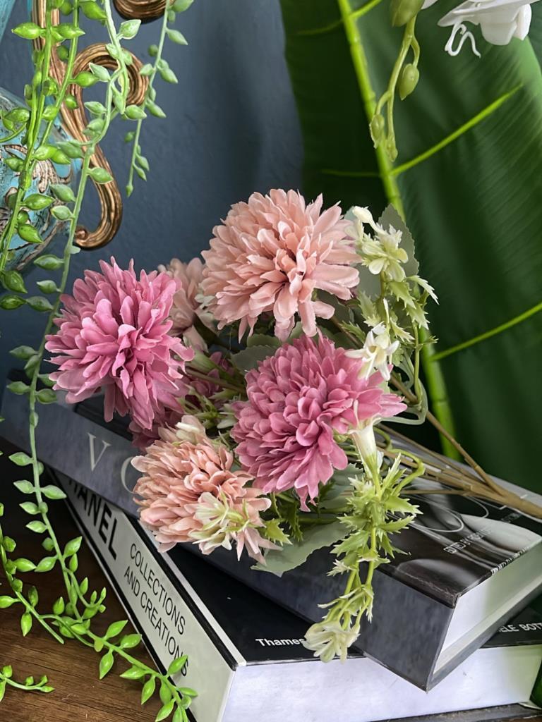 Yapay Çiçek Krizantem Kartopu Gül Kurusu Bej Cipsolu 7Dallı Demet