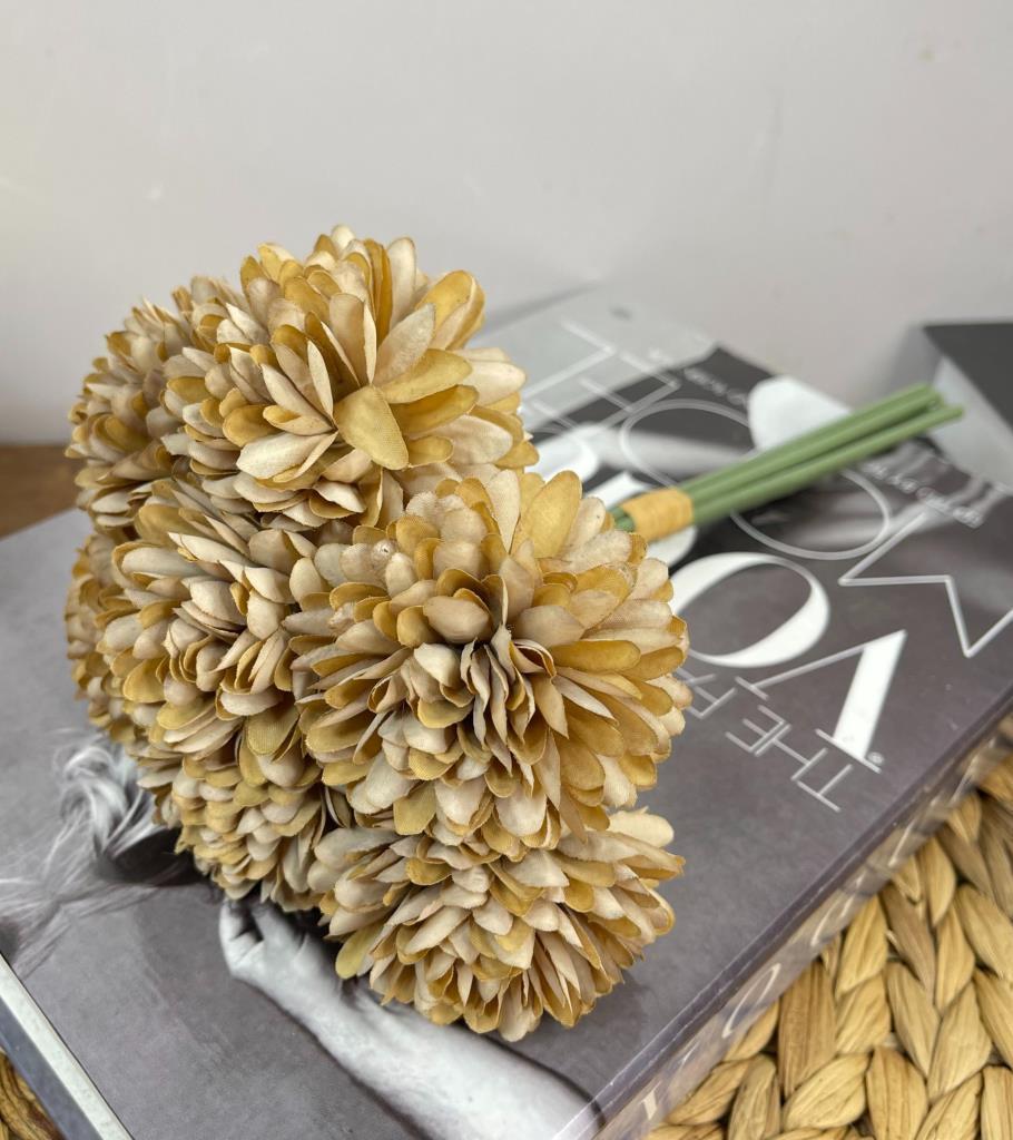 Yapay Çiçek Krizantem Kartopu Vizon Renk 7 Ayrı Tek Dal Demet