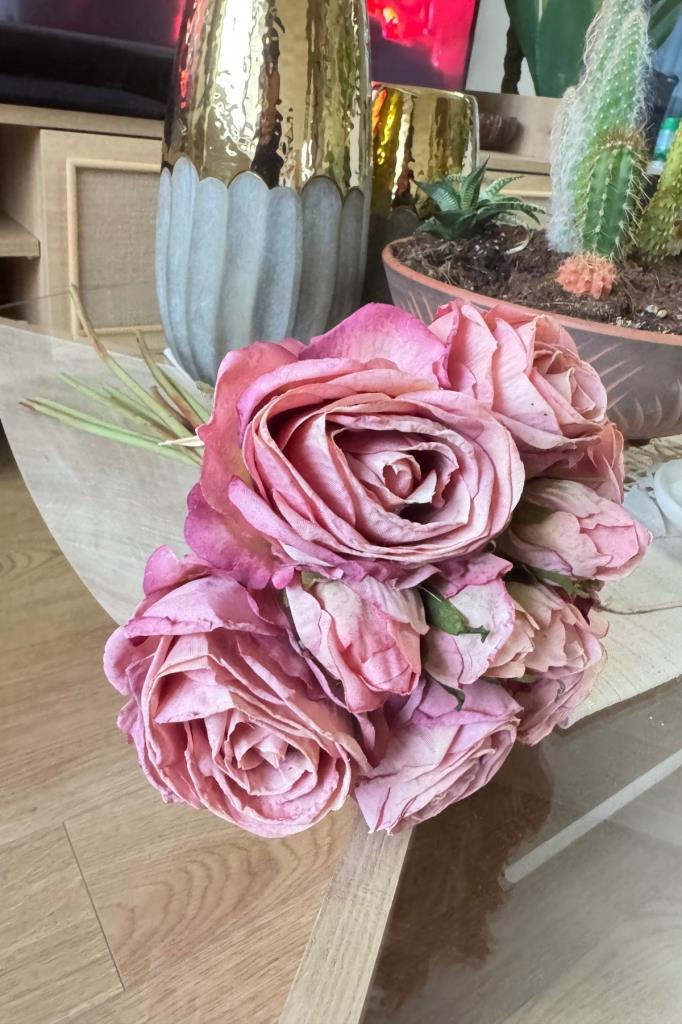 Yapay Çiçek Kuru Gül Pembe Gül Kurusu Renk 6Çiçek 4Tomurcuk 10lu Demet Gelin Çiçeği Buketi