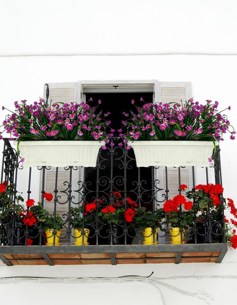 Yapay Çiçek Lila Papatya Küpeşte Askılı Saksıda Balkon Çiçeği Çiçek Sepeti