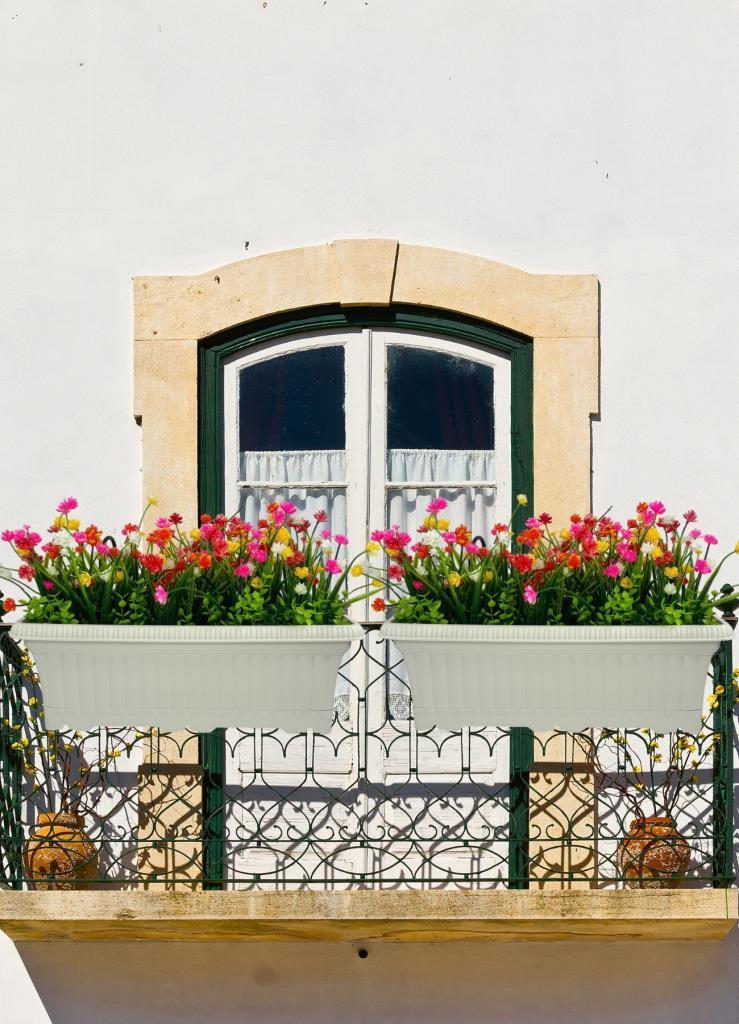 Yapay Çiçek Renkli Mini Lotus Çiçekli Krem Küpeşte Askılı Balkon Çiçeği Balkon Saksısı