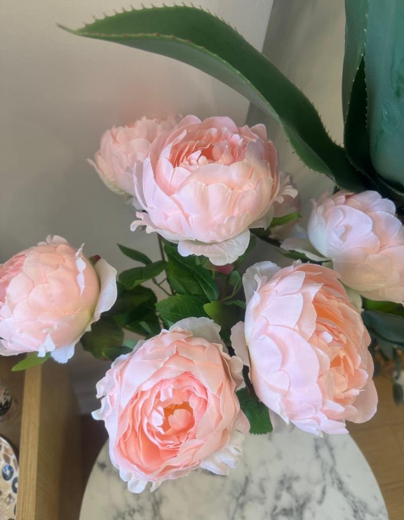 Yapay Çiçek Şakayık Tatlı Pembe 7 Güllü Büyük Boy Demet 40cm