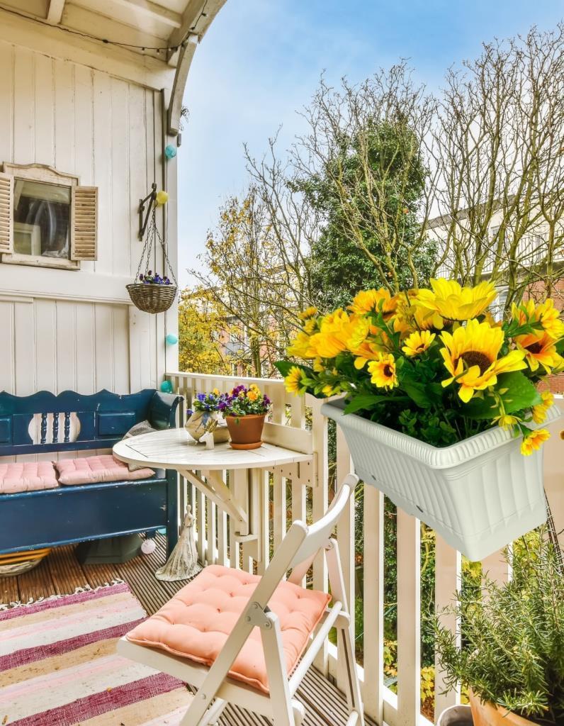 Yapay Çiçek Sarı Ay Çiçeği Papatya Küpeşte Askılı Saksıda Balkon Çiçeği Çiçek Sepeti