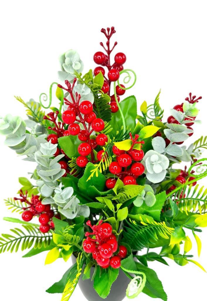 Yapay Çiçek Yılbaşı Çiçeği Kırmızı Kokina Ve Pastel Şimşir Siyah Saksıda