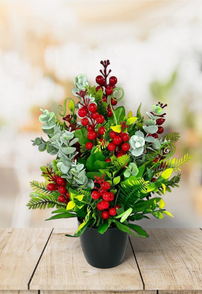 Yapay Çiçek Yılbaşı Çiçeği Kırmızı Kokina Ve Pastel Şimşir Siyah Saksıda