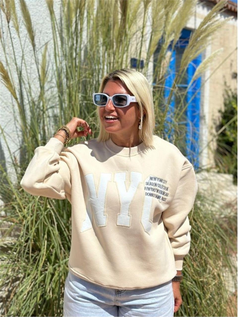 Bej NYC Baskı Nakışlı Sweatshirt UK2250132-Bej