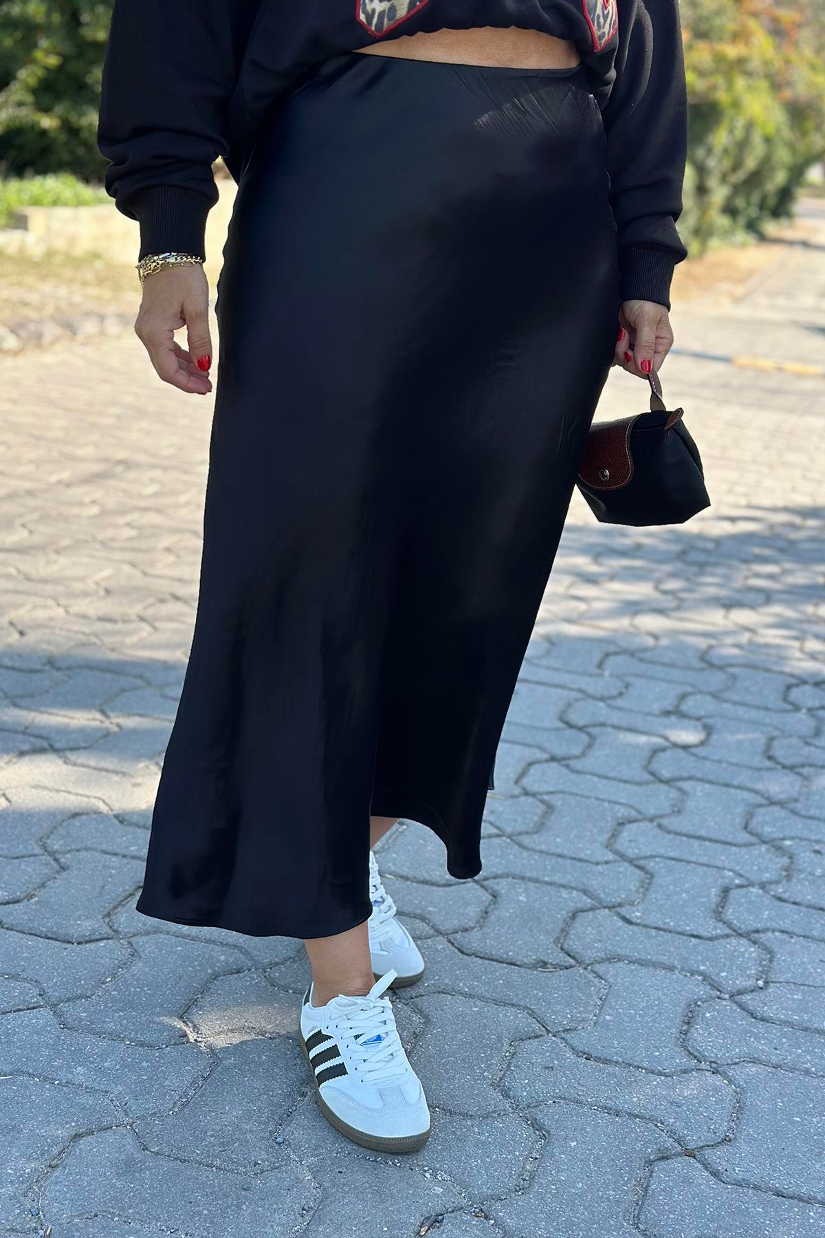 Beli Lastikli Siyah Saten EtekAY221061-SIYAH-S