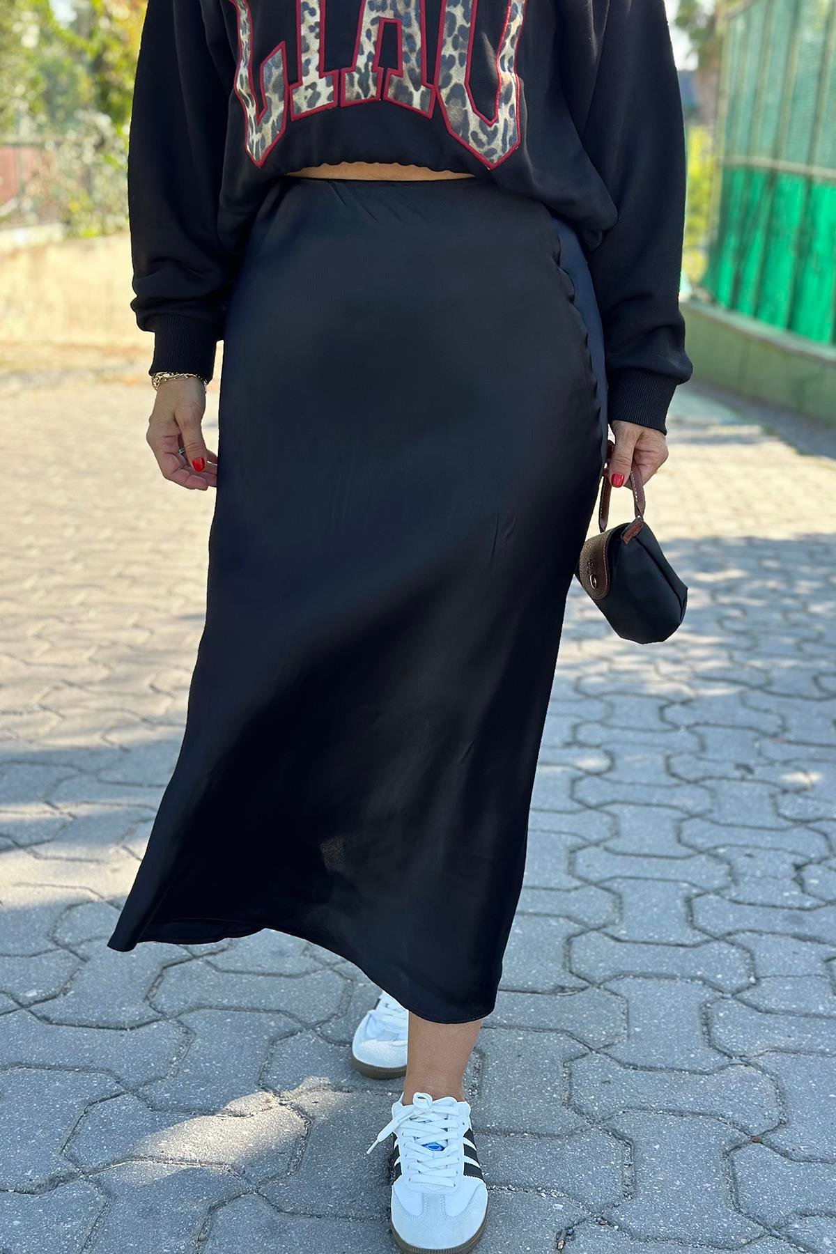 Beli Lastikli Siyah Saten EtekAY221061-SIYAH-S