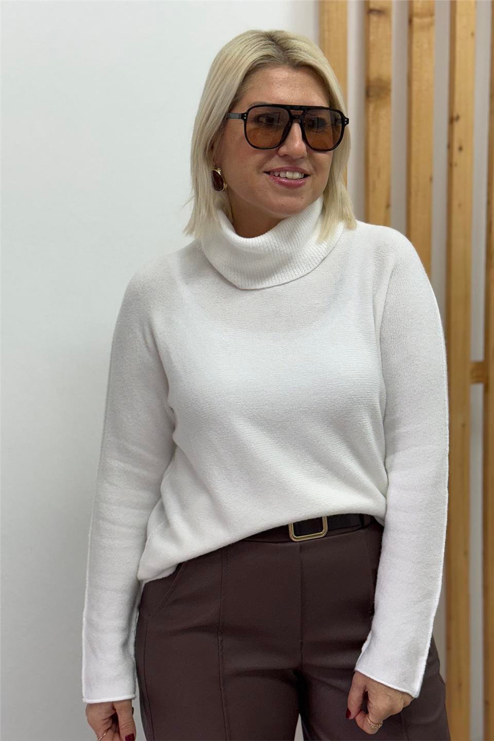 Beyaz Balıkçı Yaka Viscose Basic Yumuşak TrikoUT24111030-BEYAZ-STD