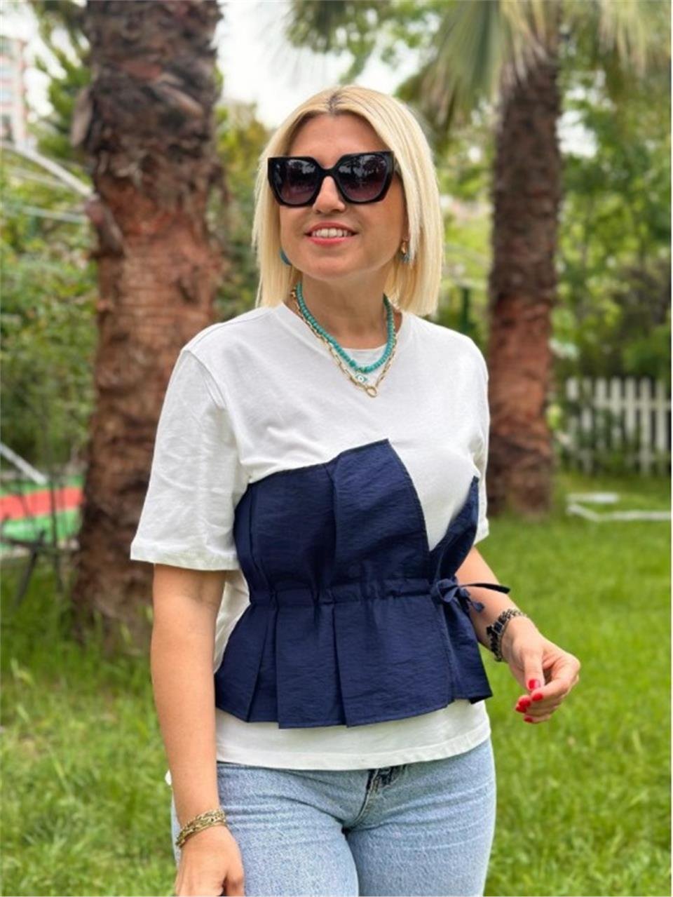 Beyaz Beli Büzgülü Garnili Tshirt UY217068-Beyaz