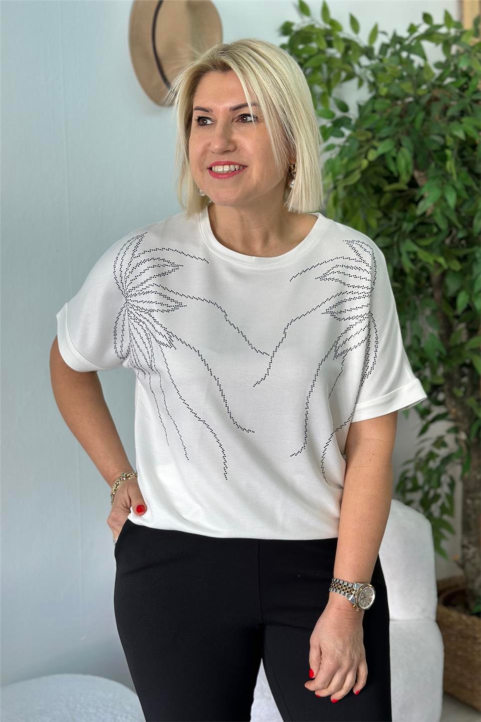 Beyaz Bisiklet yaka Çiçek Desen Taş Baskılı Penye TshirtUTS25002062-BEYAZ-M/L