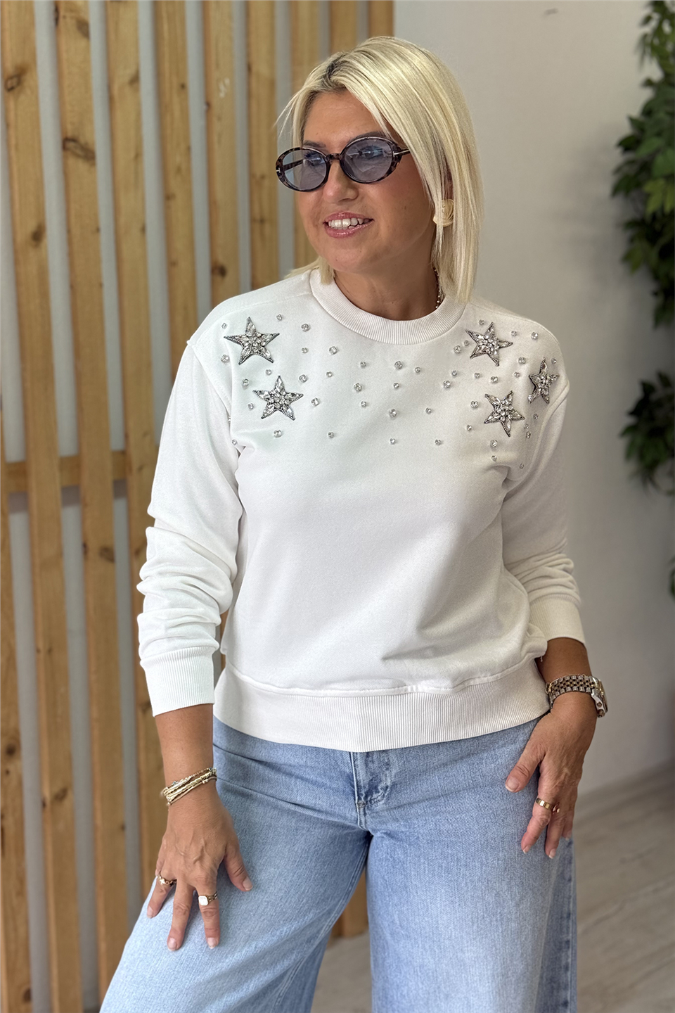 Beyaz Bisiklet Yaka Yıldız Taş İşlemeli SweatUSW26001002-BEYAZ-S