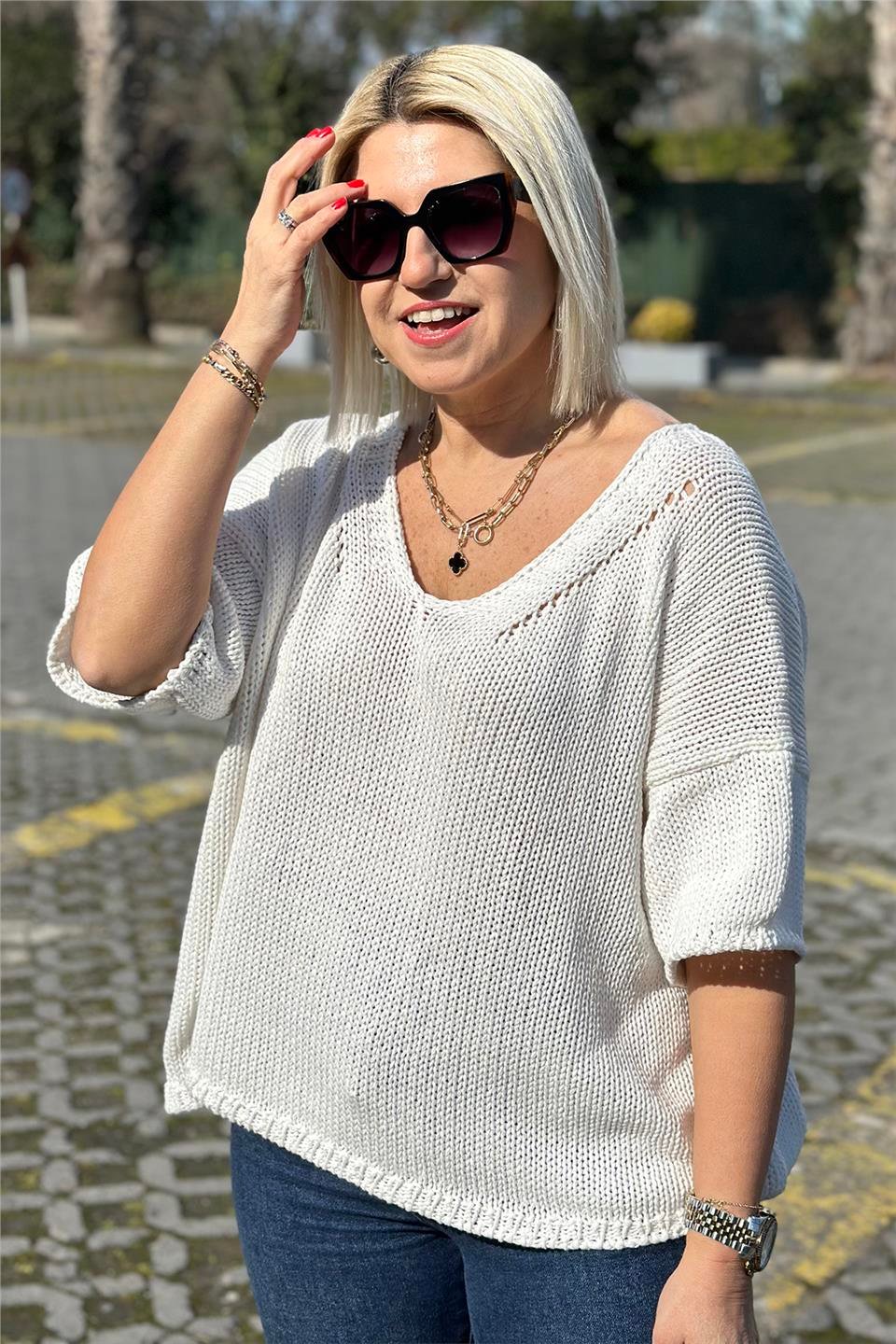 Beyaz V Yaka Salaş Örme TrikoUT24110976-BEYAZ-STD