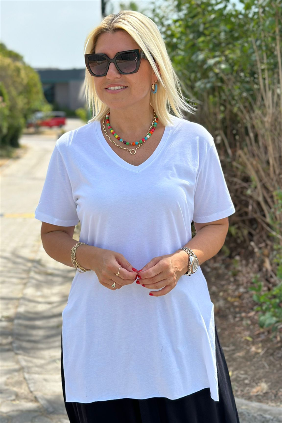 Beyaz V Yaka T-shirtUY217075-BEYAZ-S