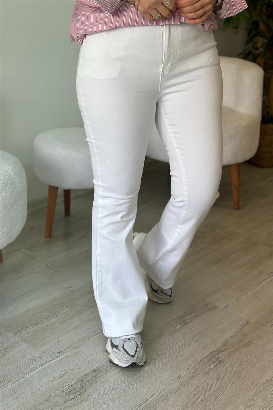 Beyaz Yüksek Bel Lycralı İspanyol Paça JeanAJNS2501213-BEYAZ-31