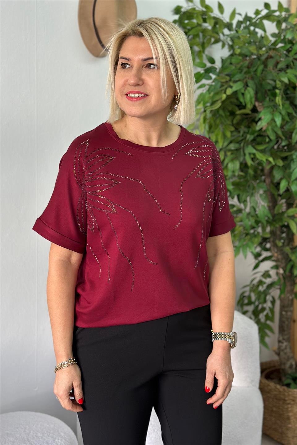 Bordo Bisiklet yaka Çiçek Desen Taş Baskılı Penye TshirtUTS25002062-BORDO-M/L