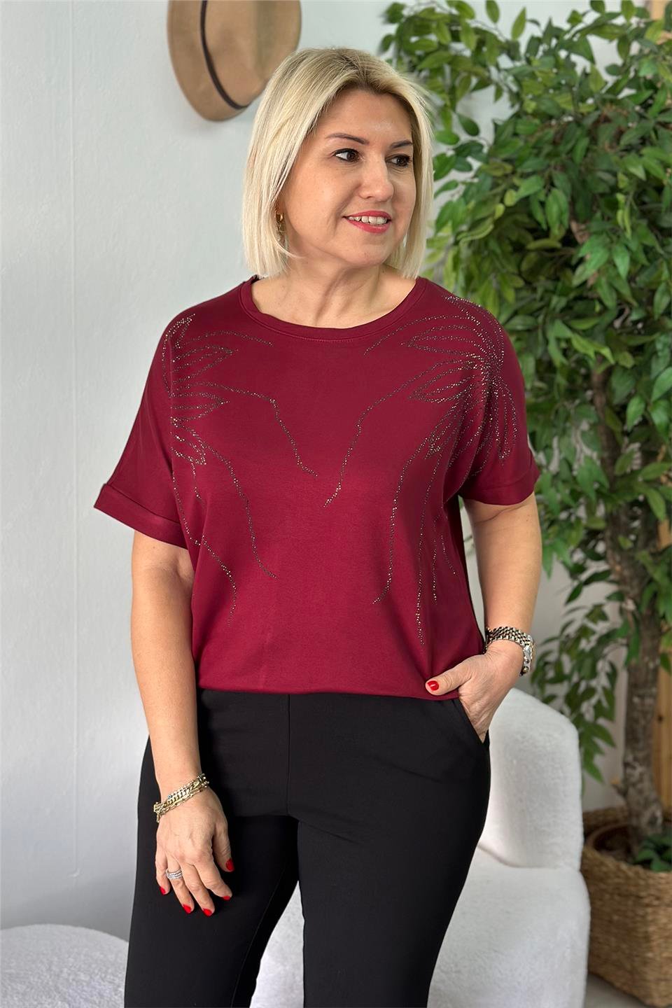 Bordo Bisiklet yaka Çiçek Desen Taş Baskılı Penye TshirtUTS25002062-BORDO-M/L