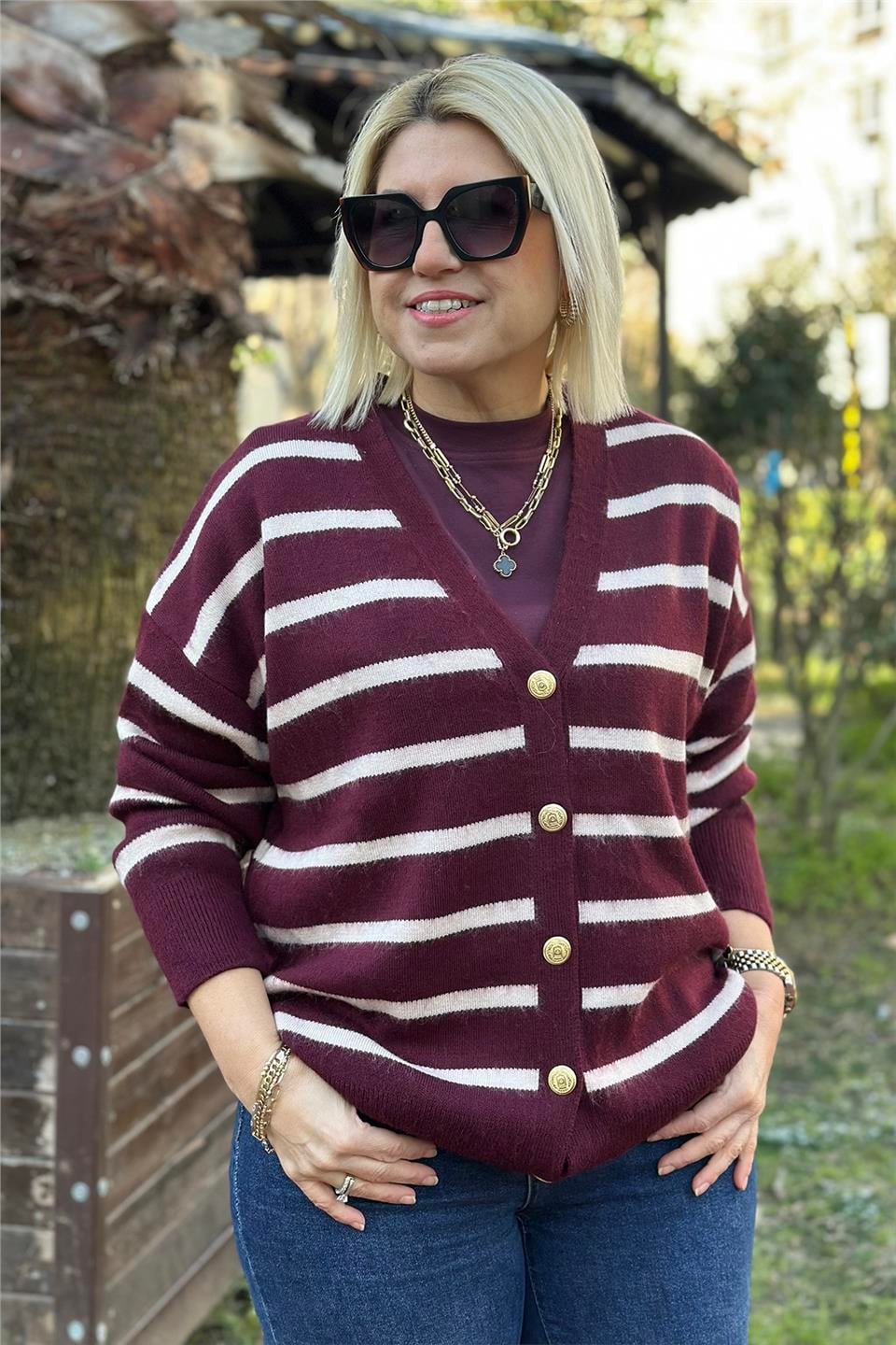 Bordo Çizgili Gold Düğmeli HırkaUH24110929-BORDO-STD