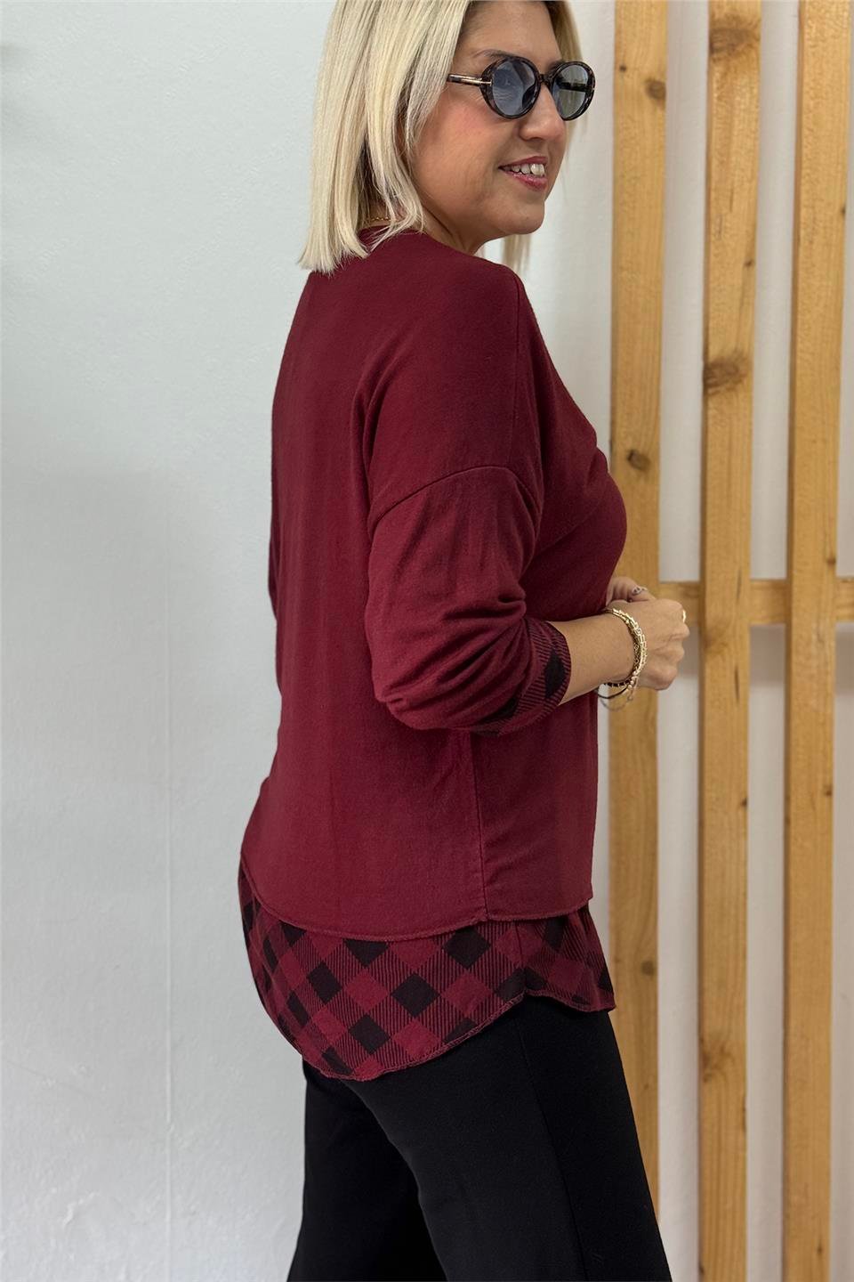 Bordo Fularlı Etek Ucu Ekose Lycralı BluzUBL2412258-BORDO-STD