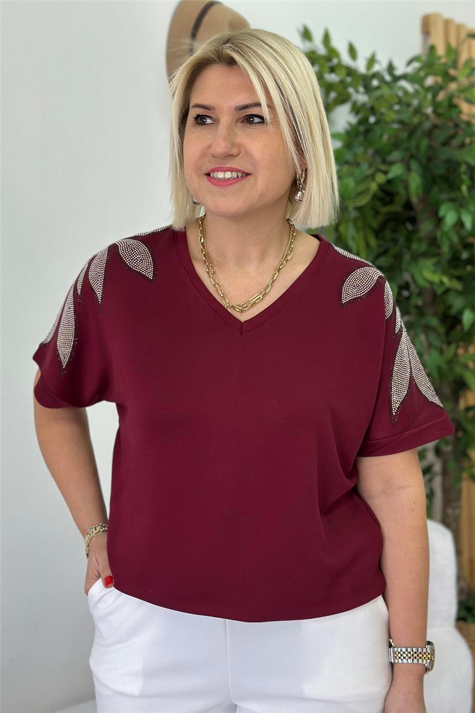 Bordo V Yaka Yaprak Desen Taş Baskılı Penye TShirtUTS25002064-BORDO-M/L