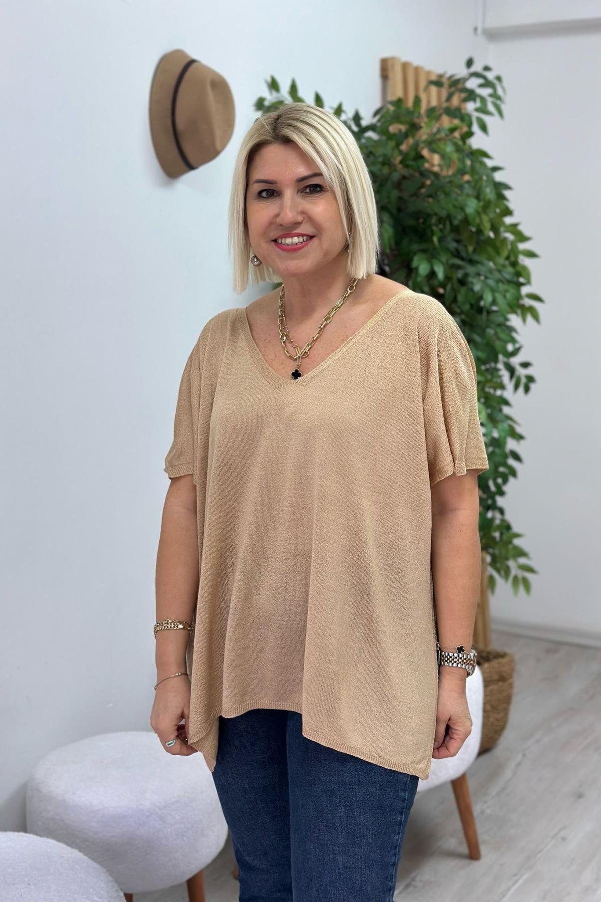 Camel V Yaka Salaş Yandan Yırtmaçlı TrikoUT24110981-CAMEL-STD