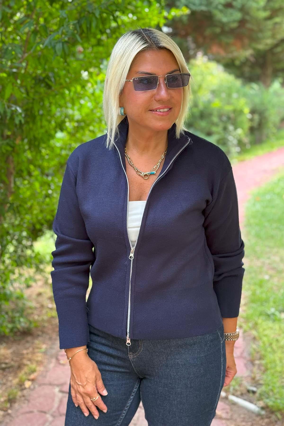 Dik Yaka Çift Fermuarlı Triko HırkaDKH20250909-LACIVERT-STD