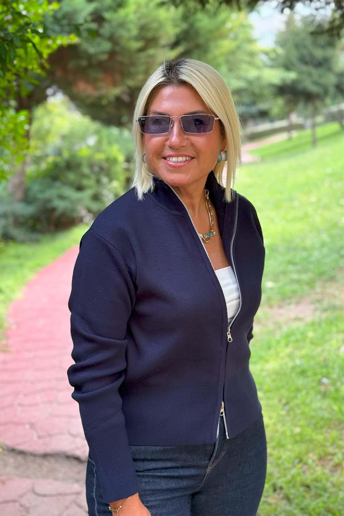 Dik Yaka Çift Fermuarlı Triko HırkaDKH20250909-LACIVERT-STD