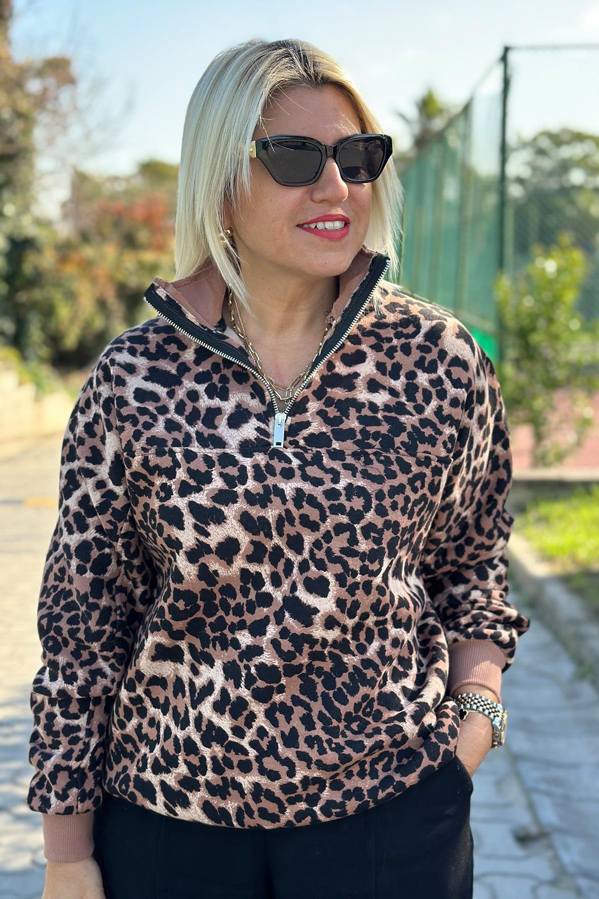 Dik Yaka Fermuarlı Leopar SweatUK2250141-KAHVERENGI-S