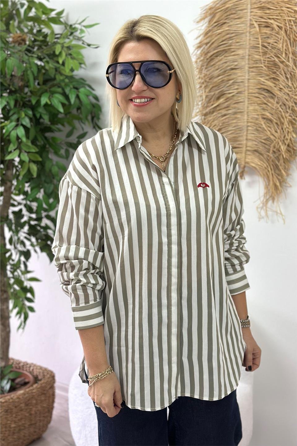 Haki Çizgili Kalp Nakış Cotton GömlekUG02412107-HAKI-S