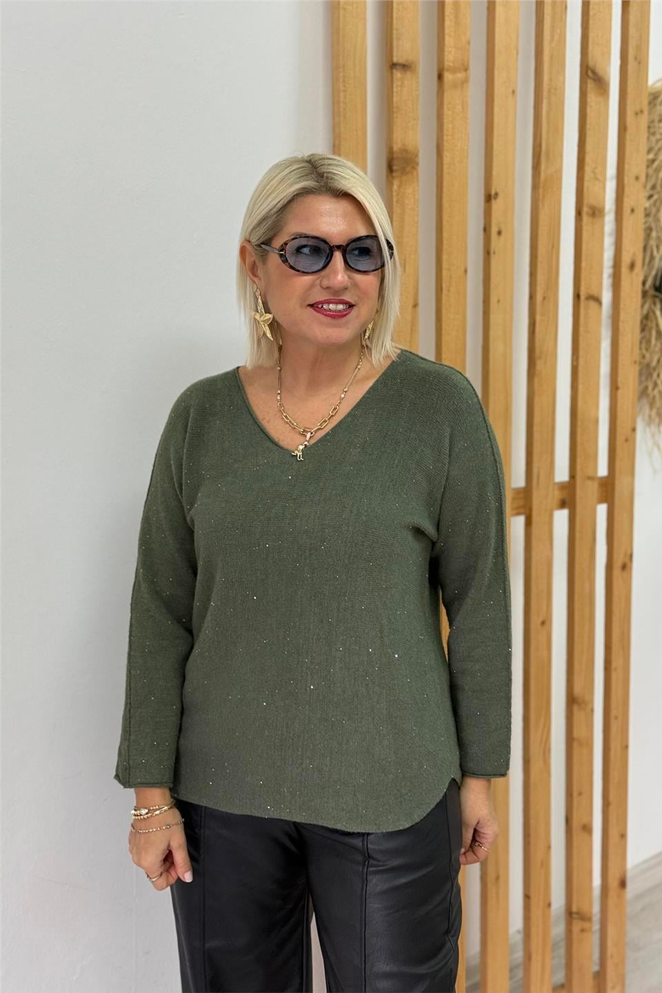 Haki V Yaka Pullu Uzun Kol İthal TrikoUT24111047-HAKI-STD