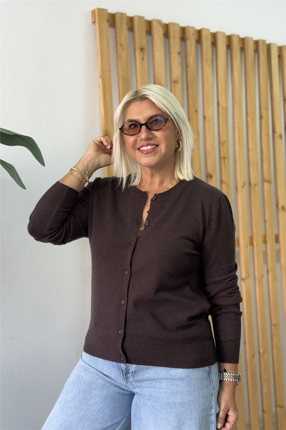 Kahve Bisiklet Yaka Basic Düğmeli HırkaHRK202600113-KAHVE-STD