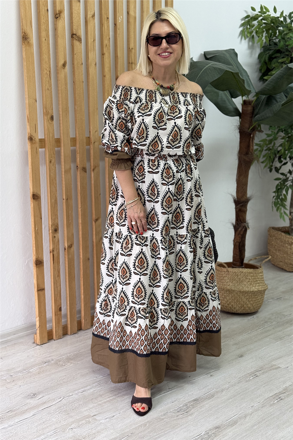 Kahve Madonna Yaka Desenli Pamuk  İkili TakımUTK25012017-KAHVE-STD