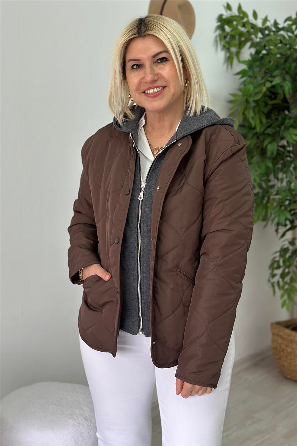 Kahverengi Kapüşonlu Sweat Garnili Kapitone CeketECKT2500124-KAHVERENGI-S