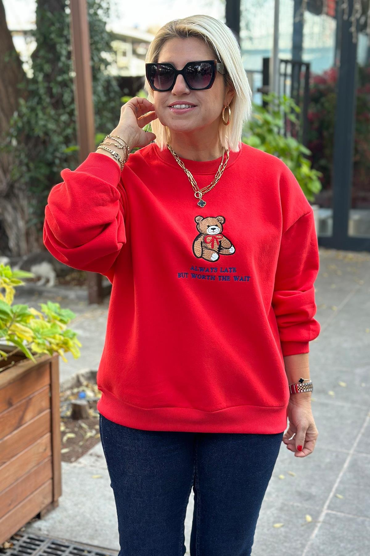 Kırmızı Bisiklet Yaka Teddy Nakışlı SweatshirtUSW0243011-KIRMIZI-STD