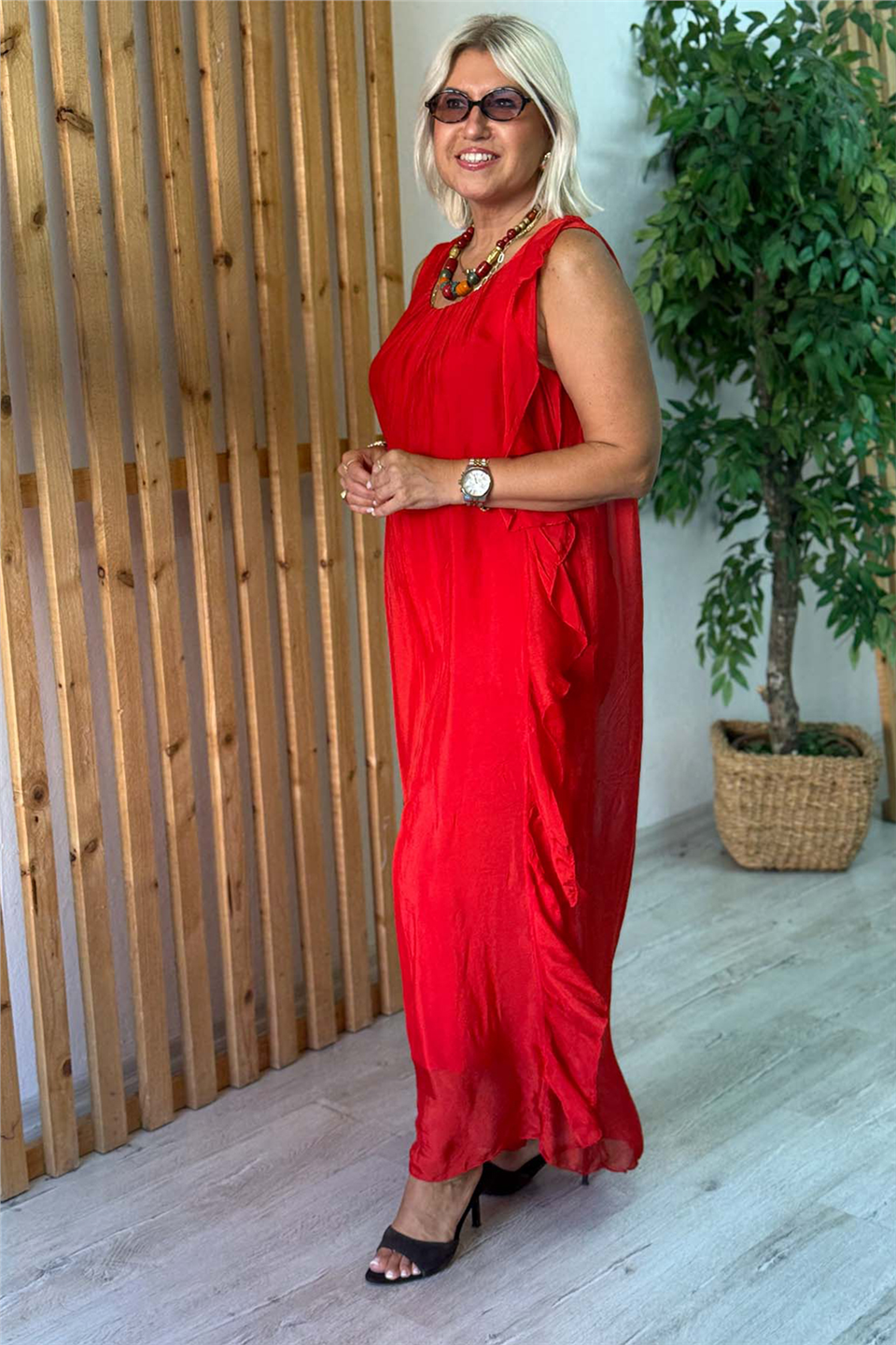 Kırmızı Fırfır Detaylı Sıfır Kol Uzun İpek ElbiseELB26001112-KIRMIZI-STD