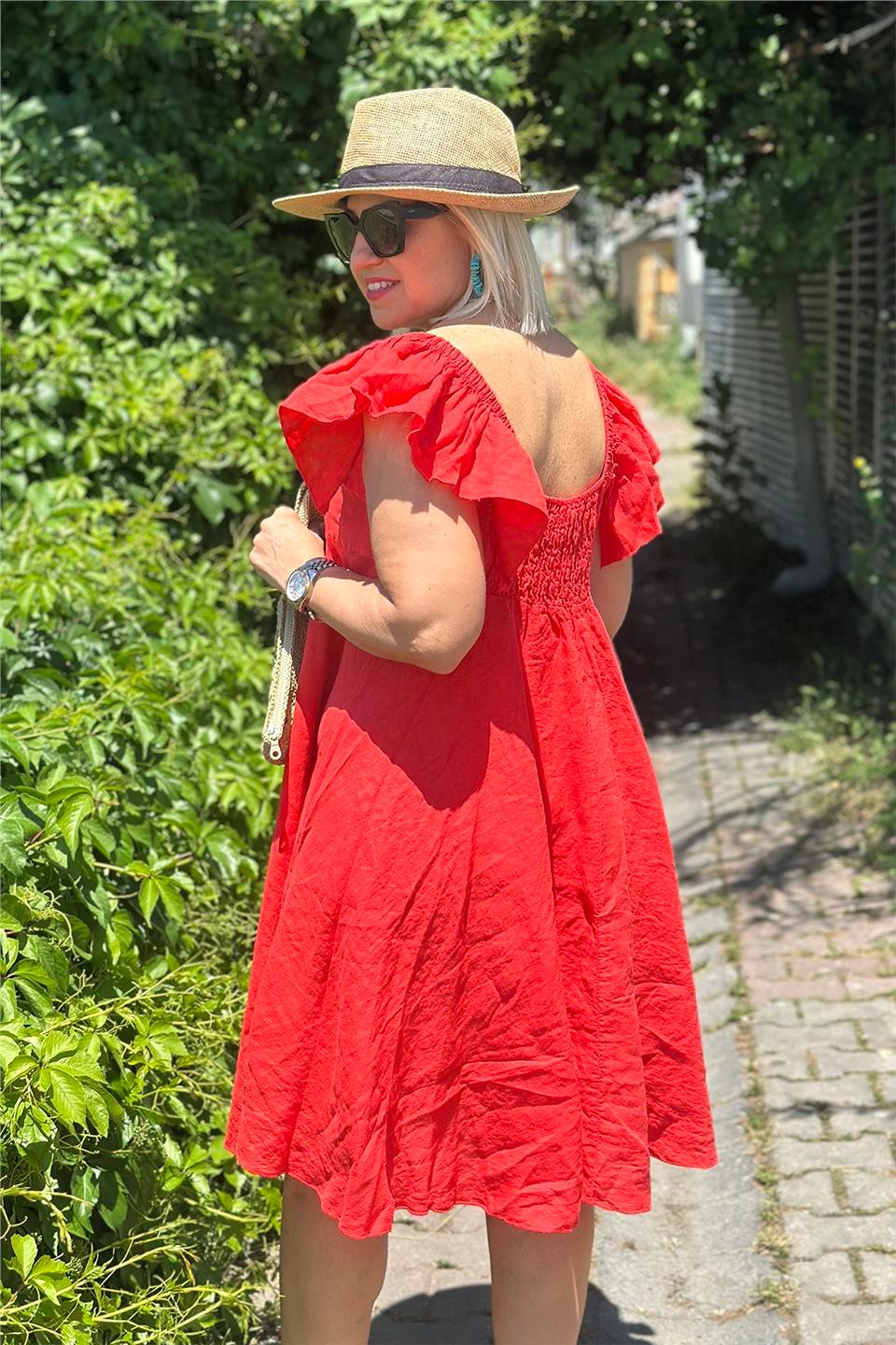 Kırmızı Kolları Fırfır Detay Sırtı Lastikli Keten ElbiseELB2401273-KIRMIZI-STD