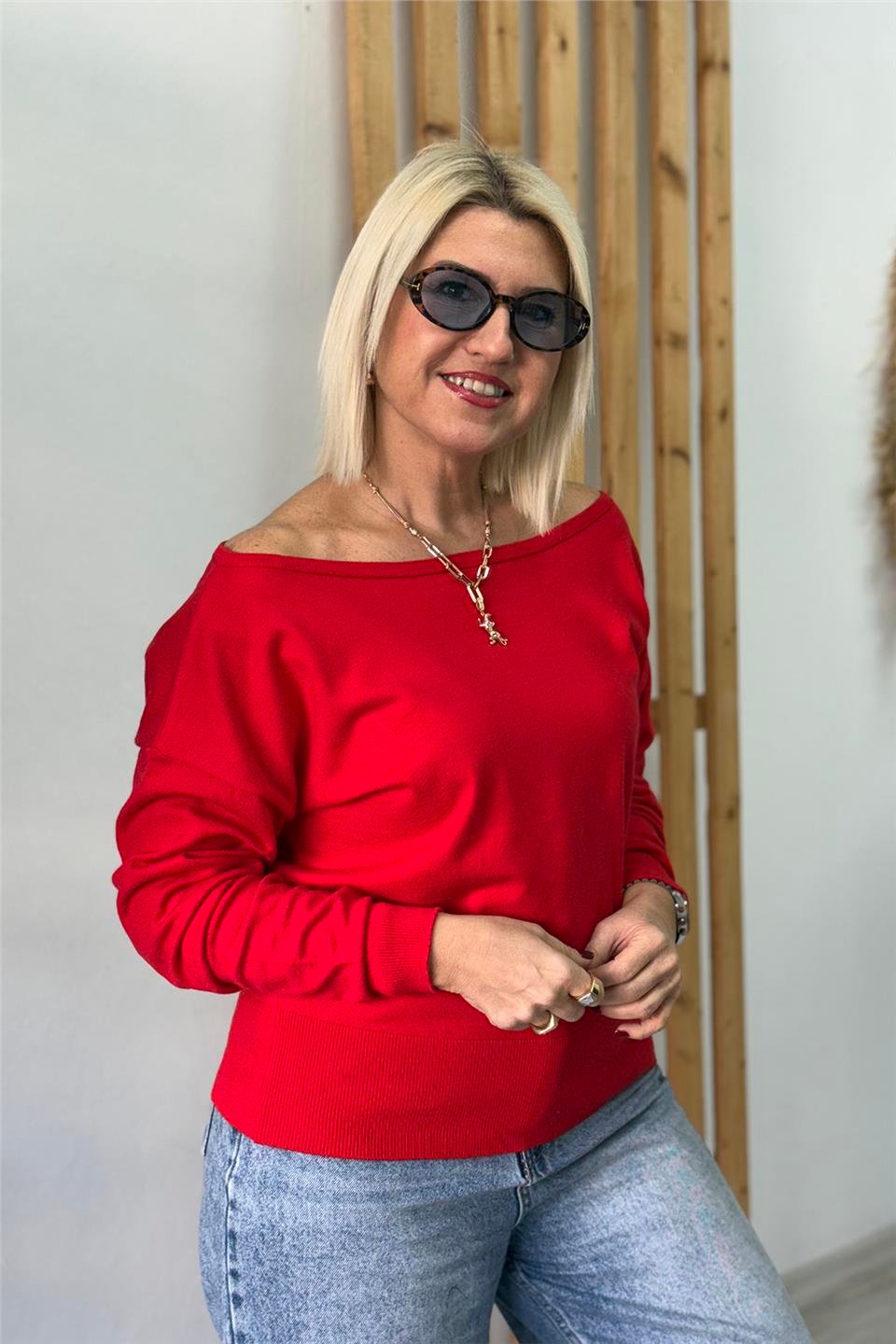 Kırmızı Omuz Detay Beli Lastikli Düz Renk TrikoUT26001024-KIRMIZI-STD
