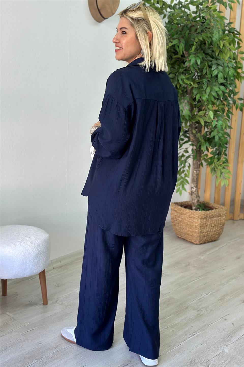 Lacivert Kırınkıl Gömlekli Pantolon TakımUTK2501153-LACIVERT-S