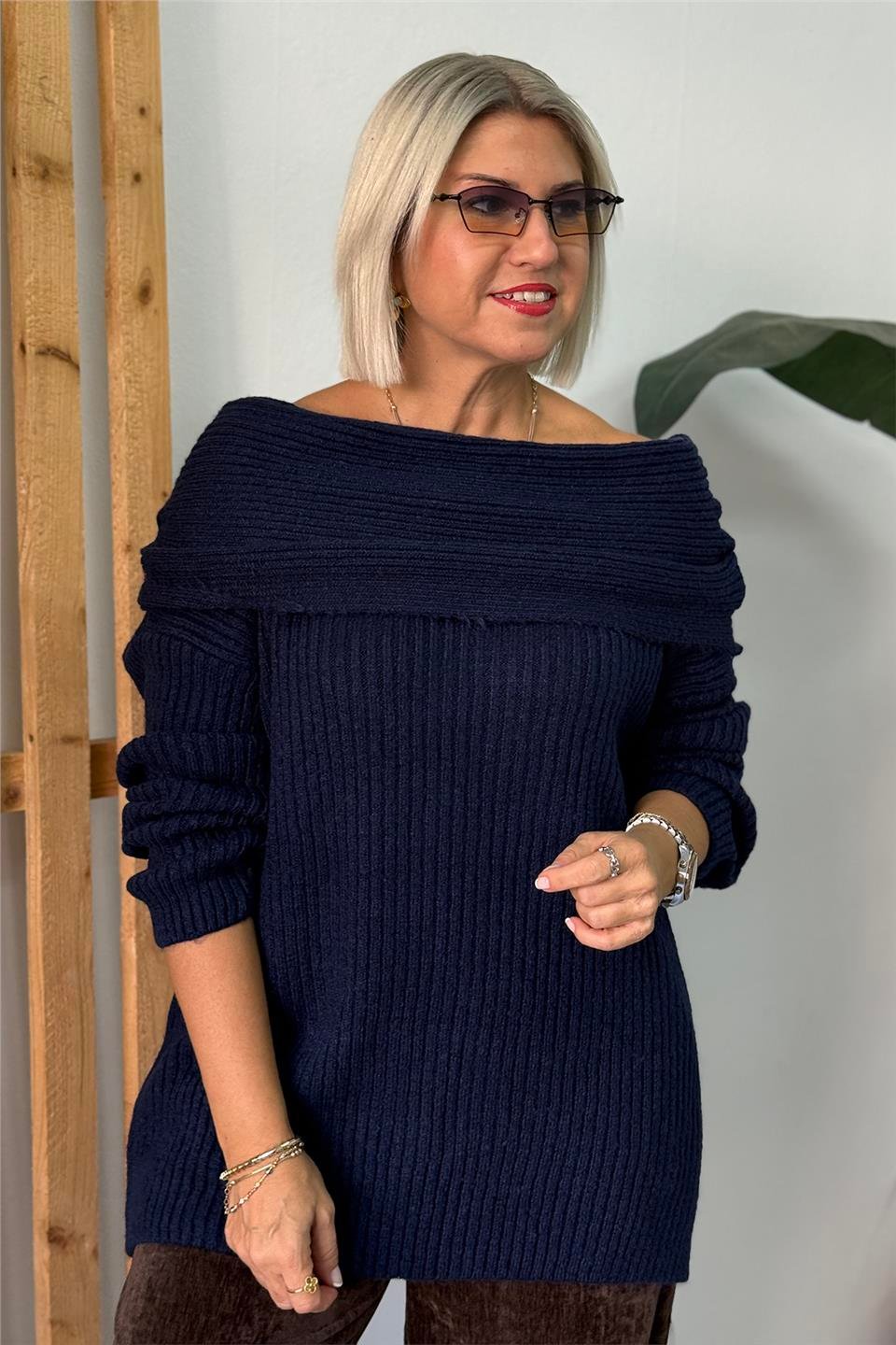 Lacivert Madonna Yaka Örme Tunik KazakUT24111005-LACIVERT-STD