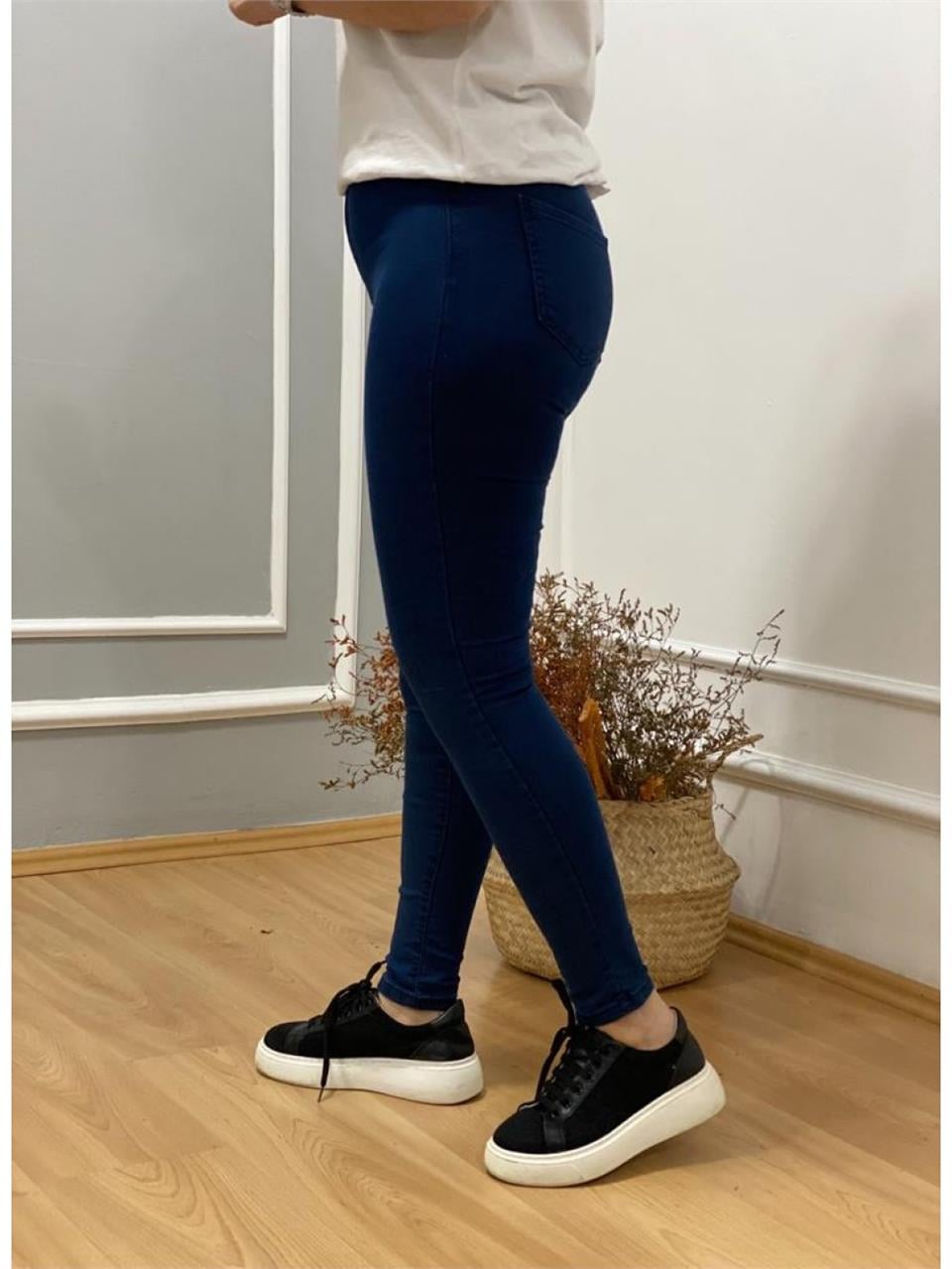 Lacivert Streç Toparlayıcı Bel Lycralı İnce Kot AK223007-Lacivert