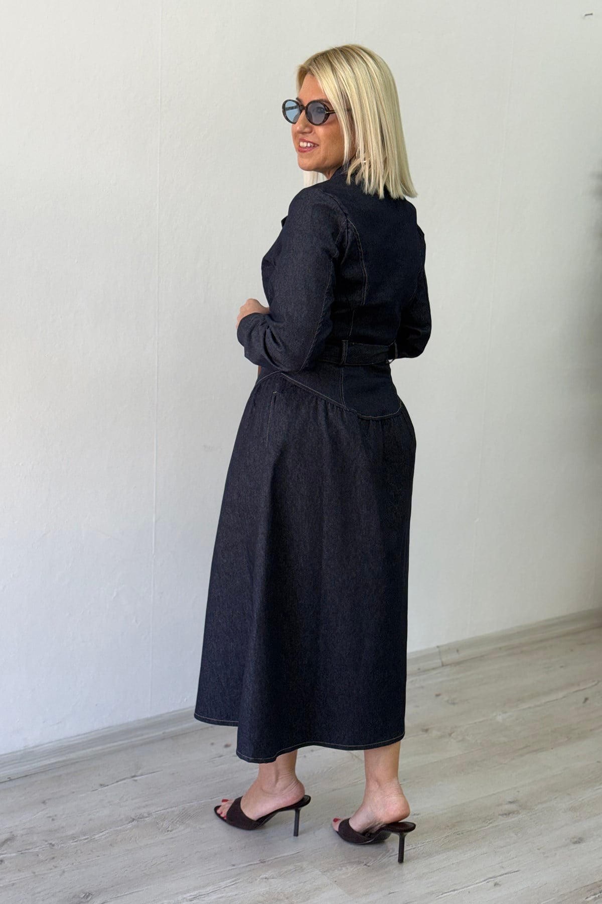 Mavi Denim Metal Düğmeli Lycralı Kemerli ElbiseELB26001015-MAVI-S
