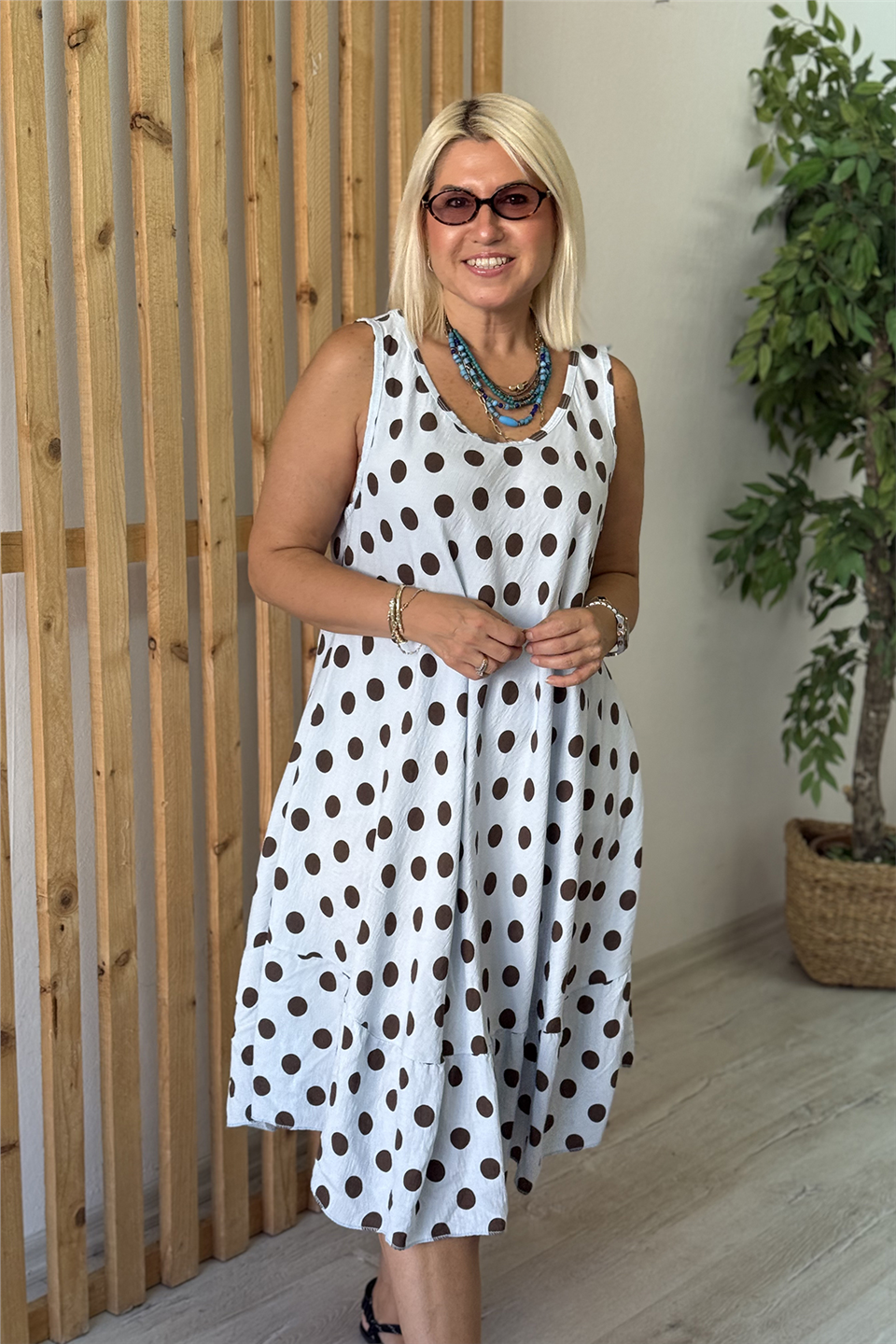 Mavi Puantiyeli Sıfır Kol Pamuk ElbiseELB26001085-MAVI-STD