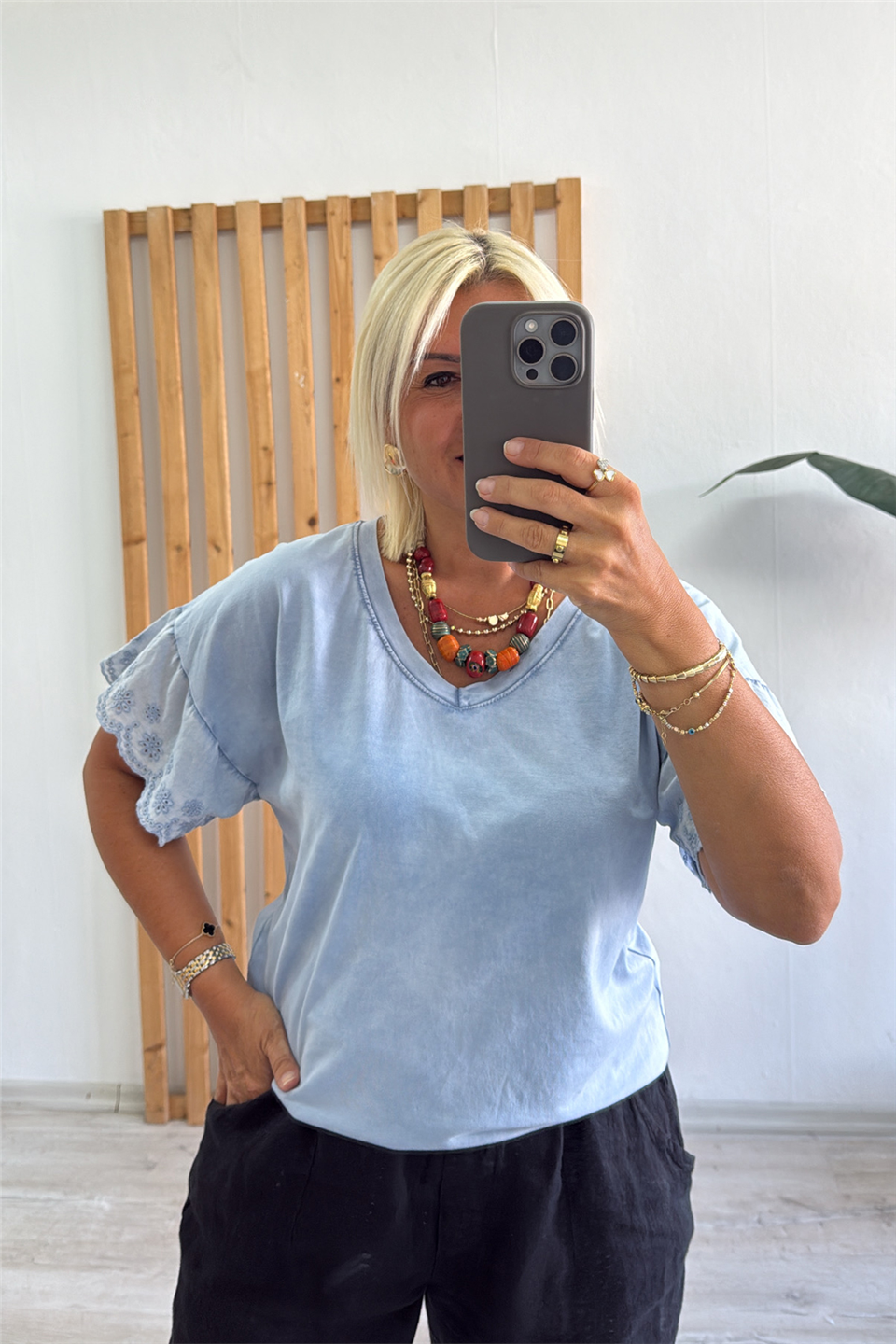 Mavi V Yaka Kolları Fisto Penye TShirtTSH26001210-MAVI-STD