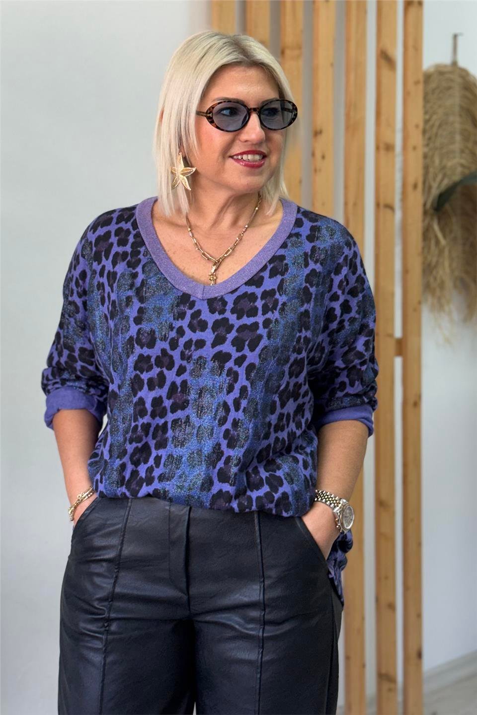 Mor V Yaka Varak Baskılı Leopar BluzUT24111036-MOR-STD