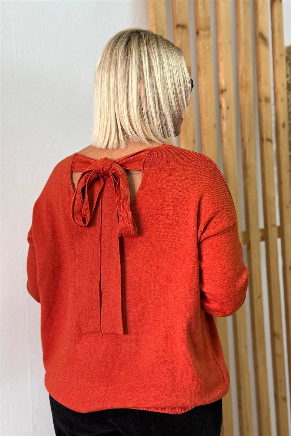 Orange Sırt Bağcıklı V Yaka Dantelli TrikoUT24111020-ORANGE-STD