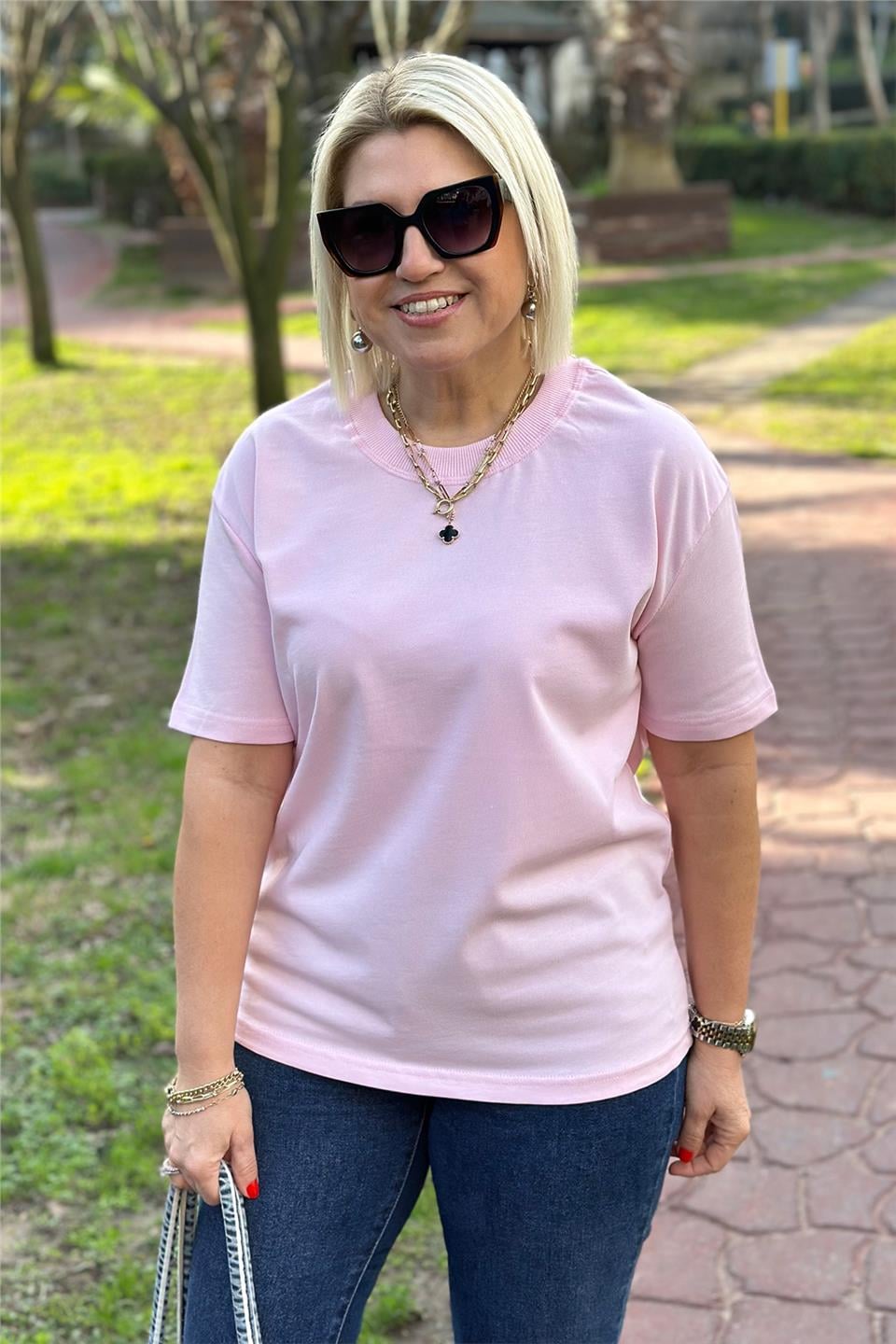 Pembe Bisiklet Yaka Basic TshirtUTS241131-PEMBE-S